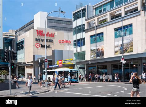 Bondi Junction, New South Wales .